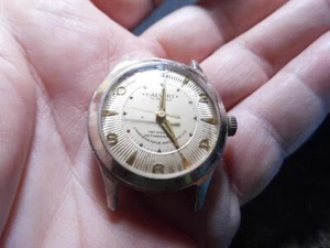 1950's CALVERT 17 JEWELS ANTIMAGNETIC SWISS MADE MILITARY WATCH RUNS Lot# 219 - Afbeelding 1 van 7