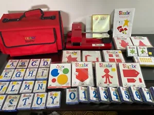 Enorme lotto fustelle personali rosse originali SIZZIX borsa 40 fustelle provo artigianato extra - Foto 1 di 10