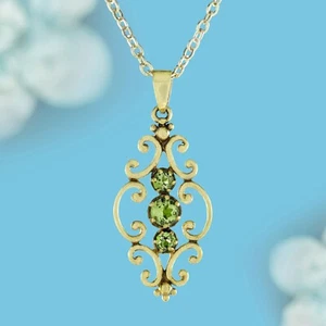 9K Yellow Gold Natural Peridot Vintage Style Three Stone Pendant - Picture 1 of 5