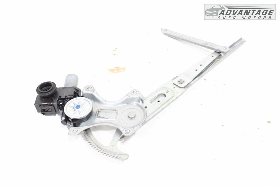 LEXUS GS350 2013-2020 sedán puerta delantera derecha ventana regulador y motor OEM Foto 1 de 4