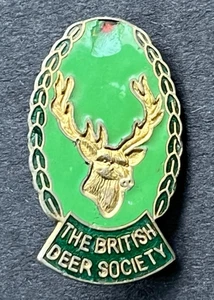 BRITISH DEER SOCIETY Pin Anstecker beschädigt - Bild 1 von 2