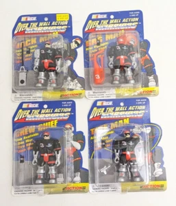 Vintage Nascar Over the Wall Action Warriors Dale Earnhardt #3 Pit Crew 1996 Set - Picture 1 of 2