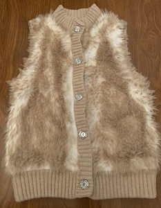 GYMBOREE. Girls Fashionable Fox Faux Fur Sweater Vest. Size S (5-6) Khaki - Picture 1 of 3