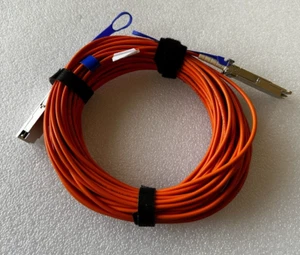 Cable de fibra activa Mellanox MC2207310-020 VPI hasta 56 Gb/s QSFP 20 m - Imagen 1 de 2