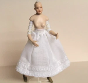DOLLS HOUSE = Handcrafted LADY - Picture 1 of 1