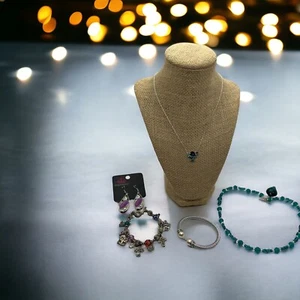 5 Piece Silver Tone Jewelry Lot Earrings Necklace Bracelet Lampwork Beads Blue - Picture 1 of 6