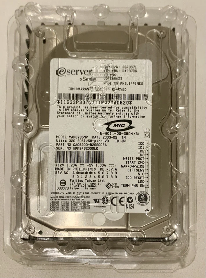 IBM eServer xSeries 33P3371 24P3706 CA06200-B29900BA 10K U320 DCSI 68-PIN HDD - Image 1 of 4