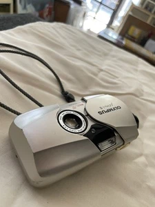 Olympus mju II Pocket Camera - Picture 1 of 7