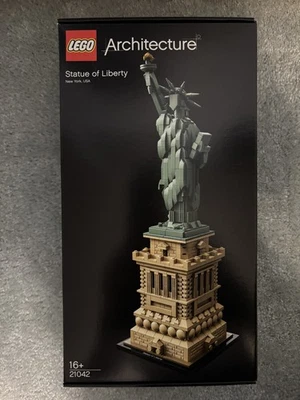 LEGO ARCHITECTURE Statue of Liberty 21042 New York NY NEW & SEALED RETIRED RARE - Image 1 of 4
