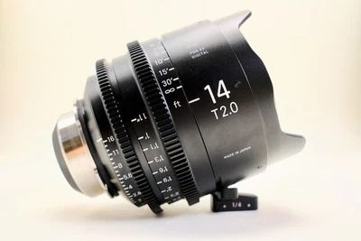 Lente Cine Prime de alta velocidad Sigma 14 mm T2 FF con tecnología /i (ARRI PL, pies) Foto 1 de 4