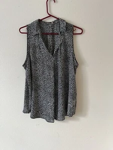 peace pearls sleeveless pullover collared Top size XL - Picture 1 of 5