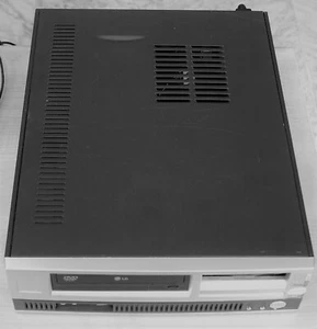 Ordenador Sobremesa Intel Core Dos Duo 2,33 Ghz, 3GB RAM HDD 320 Gb Chenbro - Imagen 1 de 9