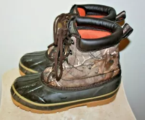 GAME WINNER Youth Duc Boot II Camo Hunting Boots, Size 4 - YFWGWFS 1045 - Picture 1 of 8