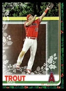 2019 Topps Holiday Baseball - #HW31 - Mike Trout - Los Angeles Angels - Picture 1 of 2
