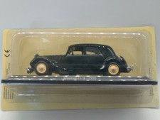 Citroën traction 11B longue 6 glaces 1938 roues Pilote,sedan long wheelbase 1:72
