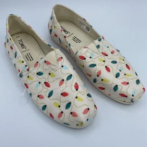 TOMS Belmont Size 7 Natural Tree Lights Print Holiday Christmas Flat Shoes NEW - Picture 1 of 7