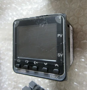 1PC USED OMRON E5CC-QX3ASM-002 Thermostat Test OK - Picture 1 of 3
