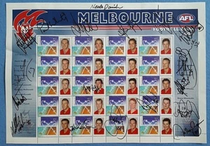 AFL MELBOURNE DEMONS FOOTBALL CLUB 2002 POSTAGE STAMPS Signed Daniher Woewodin - Bild 1 von 1