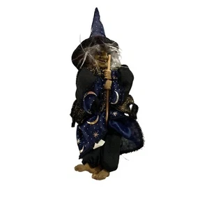 Vintage Hexe auf Besenstiel Halloween Kunst Puppe Ornament gruselig 9 Zoll - Bild 1 von 6