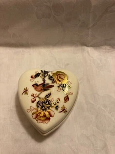 COALPORT Hong Kong Trinket Box Lidded Heart Shape Bird Floral Gold Dragonfly Vtg - Picture 1 of 6