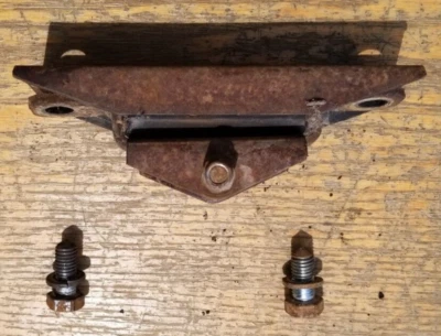 安装传输到 Crossmember Galaxie 500 LTD XL 福特 68 1968 67 1967 — 第 1/4 张图片