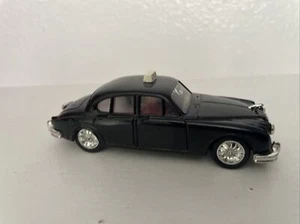 Corgi Toys Jaguar MkII black police car Diecast - Scale 1:42 - Picture 1 of 7