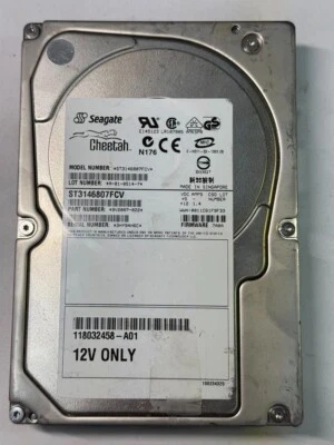 Seagate 9V2007-022 ST3146807FCV 146.8GB 10K RPM 16MB Cache 2Gb/s Fibre Channel - Image 1 of 4