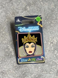 New Disney HKDL Hong Kong Disneyland Snow White Glow In The Dark Evil Queen Pin - Imagen 1 de 3