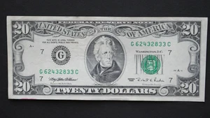 1995 $20 Federal Reserve Note/Chicago/F-2082G/light circulation - Picture 1 of 8