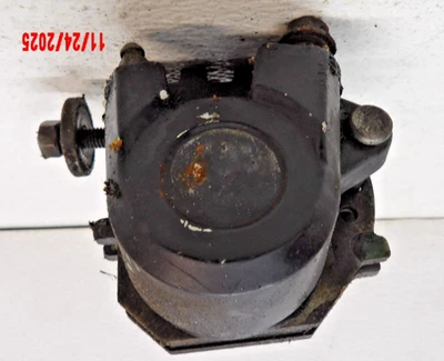 Pinza de freno delantera Yamaha XV750 1983 83 Virago 750 calibre Foto 1 de 4