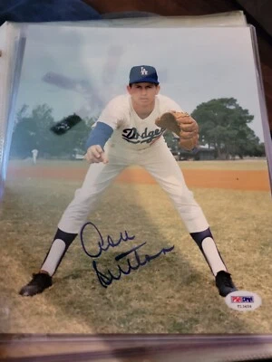 Don Sutton L.A. Dodgers Autographed 8x10 Photo  Psa/dna Certified - Image 1 of 3