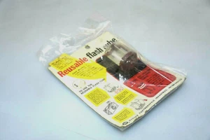 FLASH CUBE REUSABLE NEW IN PACKAGING - Picture 1 of 1