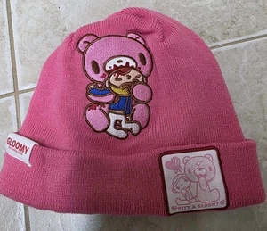 GORRO ROSA SOMBRÍO LÁSTIMA Y SOMBRÍO - Imagen 1 de 3