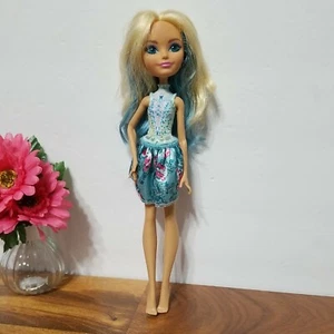 Ever After High Tea Party Where Princesses are Powerful Darling Charming - Picture 1 of 6