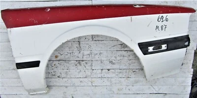 Guardabarros delantero derecho usado Mazda Capella 626 modelo 1982 87 Foto 1 de 4