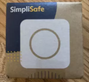NEW Simplisafe MOTION SENSOR White CA001 (Latest Model) NEW IN BOX - Picture 1 of 4