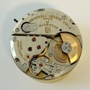 Universal Geneve Polerouter Cal 218-2 Reloj Piezas Movimiento Equilibrio Horquilla Muelle - Imagen 1 de 4