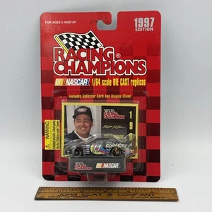 1997 Racing Champions Brett Bodine #11 Close Call 1:64 Diecast NASCAR - Bild 1 von 4