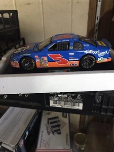 1997 Chevrolet Monte Carlo Die cast Kellogg’s Special Edition Of 6,012 Complete - Picture 1 of 5