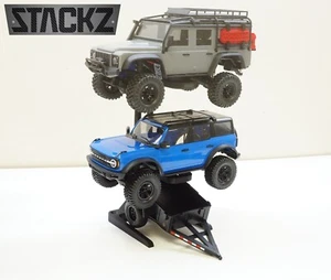 Estante de coche de radiocontrol escala 1/18 STACKZ soporte de exhibición de pozo para rastreador Traxxas TRX-4M - Imagen 1 de 11