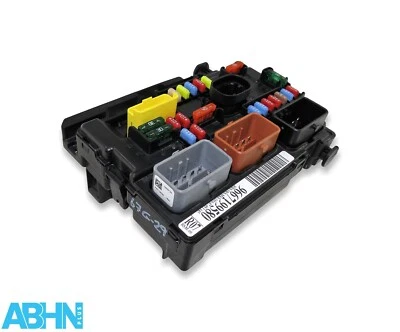 Citroen C3 DS3 (09-16) BSM R07 00 Fusible & Relé Caja 9667199580 Valeo Hw: 8 Sw - Image 1 of 4