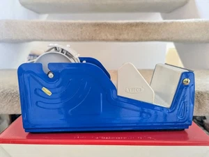 YBICO Dispenser Nastro Scrivania Acciaio Blu METALLO RESISTENTE SPEDIZIONE IMBALLAGGIO UFFICIO - Foto 1 di 3