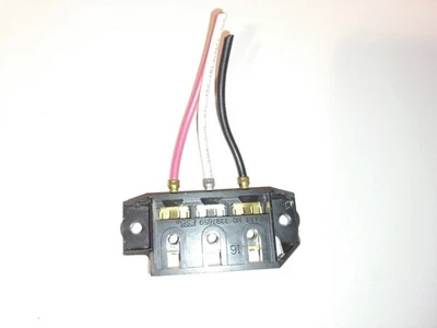 WP3397659 3397659 DRYER TERMINAL BLOCK - Image 1 of 2