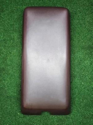 Jeep Cherokee XJ 1984-1996 - tapa reposabrazos consola central - rojo granate OEM  Foto 1 de 4