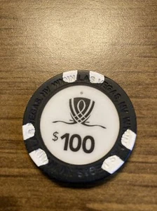 $100   Wynn las vegas nevada  casino chip - Picture 1 of 2