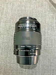 Lente SIGMA 70-300 mm f/4-5,6 DG MACRO para Canon AF hecha en Japón #843824A - Imagen 1 de 6