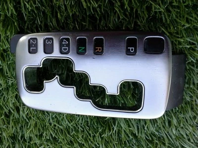 2003 LEXUS ES300 AUTO SHIFTER FLOOR TRIM OEM SEE PHOTO - Image 1 of 3