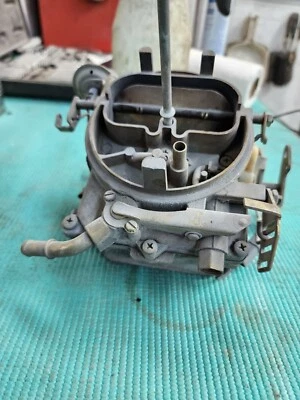 Holley R7641 1963-70 2bbl carb 361-383 Moar Plymouth Dodge Chrysler Foto 1 de 4