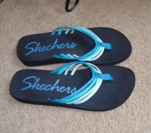 Skechers Rhinestone Strappy Thong Sandals Flip Flops Women's 8 - Picture 1 of 11