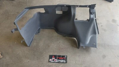 Cubierta embellecedor maletero trasero izquierdo conductor Mitsubishi Eclipse 95-99 Foto 1 de 3